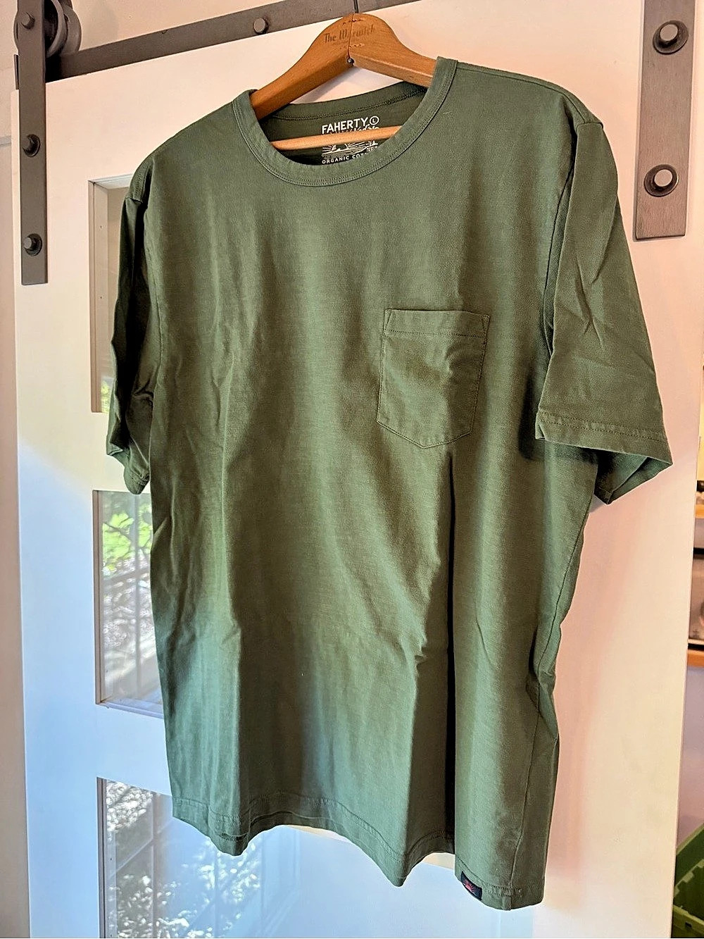Faherty Sunwashed Pocket Tee Green Pocket Tee - large